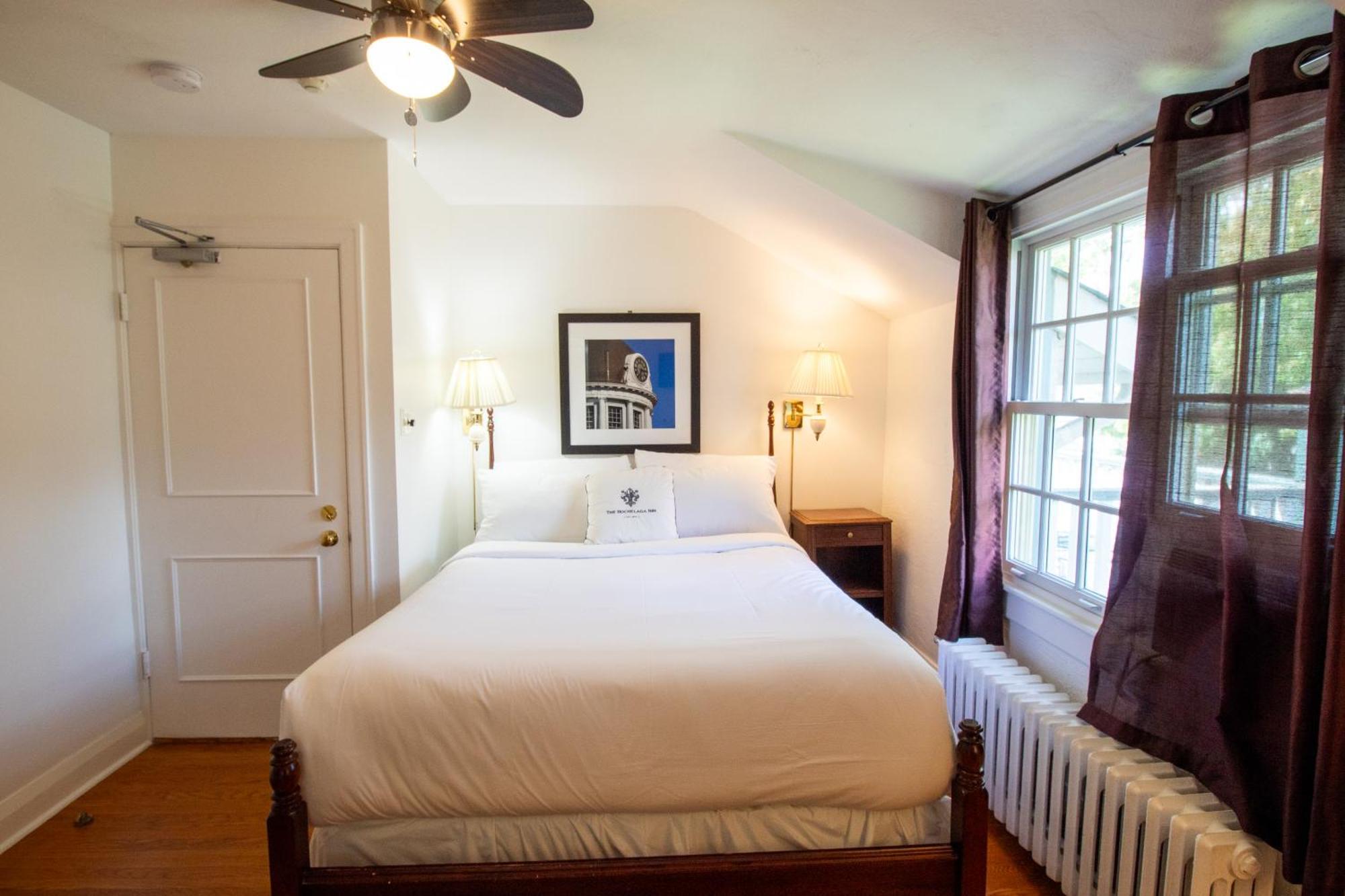 Hochelaga Inn Kingston Habitación foto