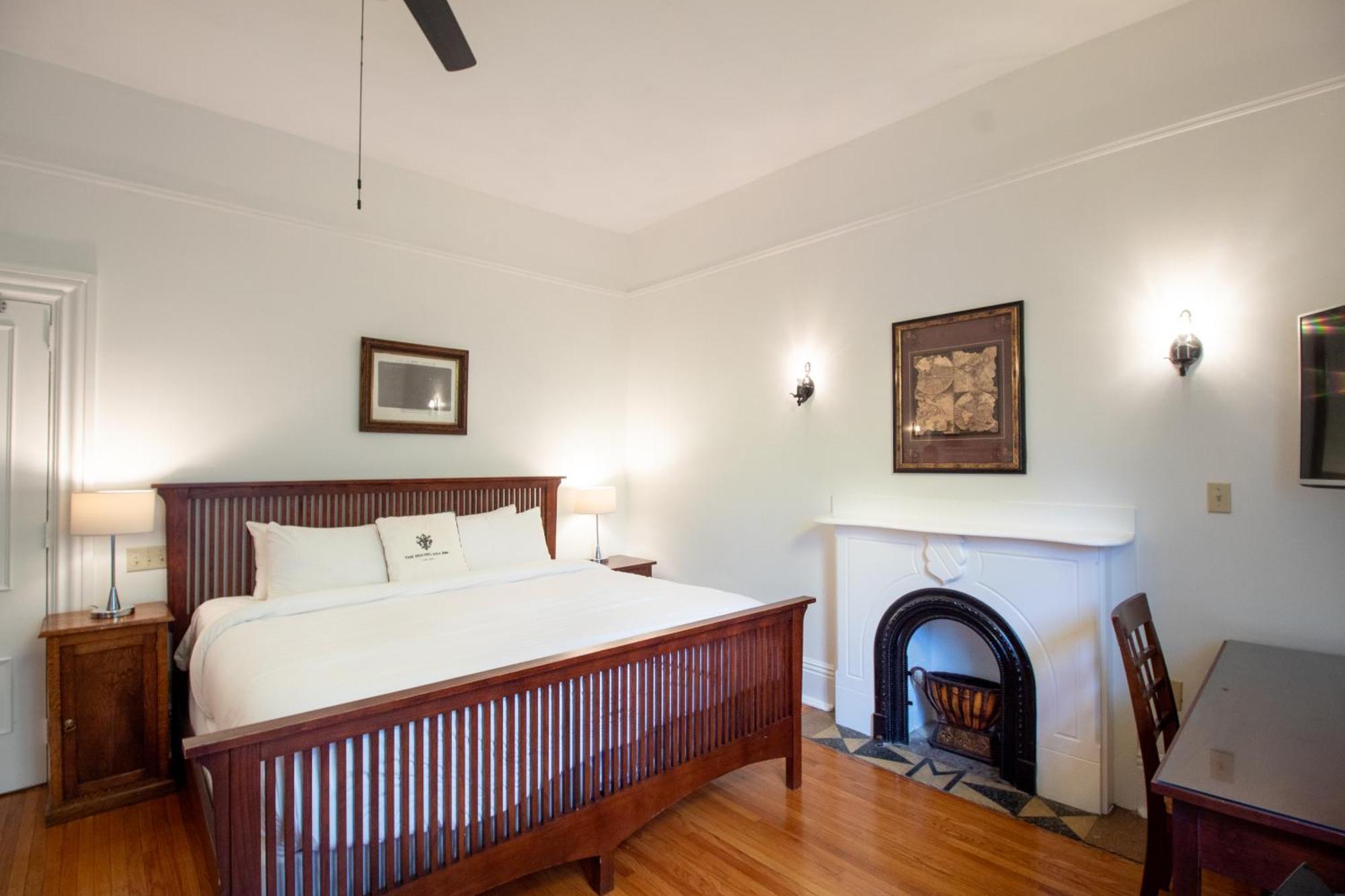 Hochelaga Inn Kingston Habitación foto